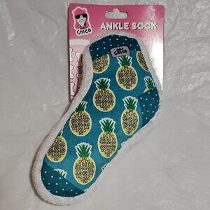 JoJo Modern Pets Squeaking Pineapple Plush Sock Dog Toy New